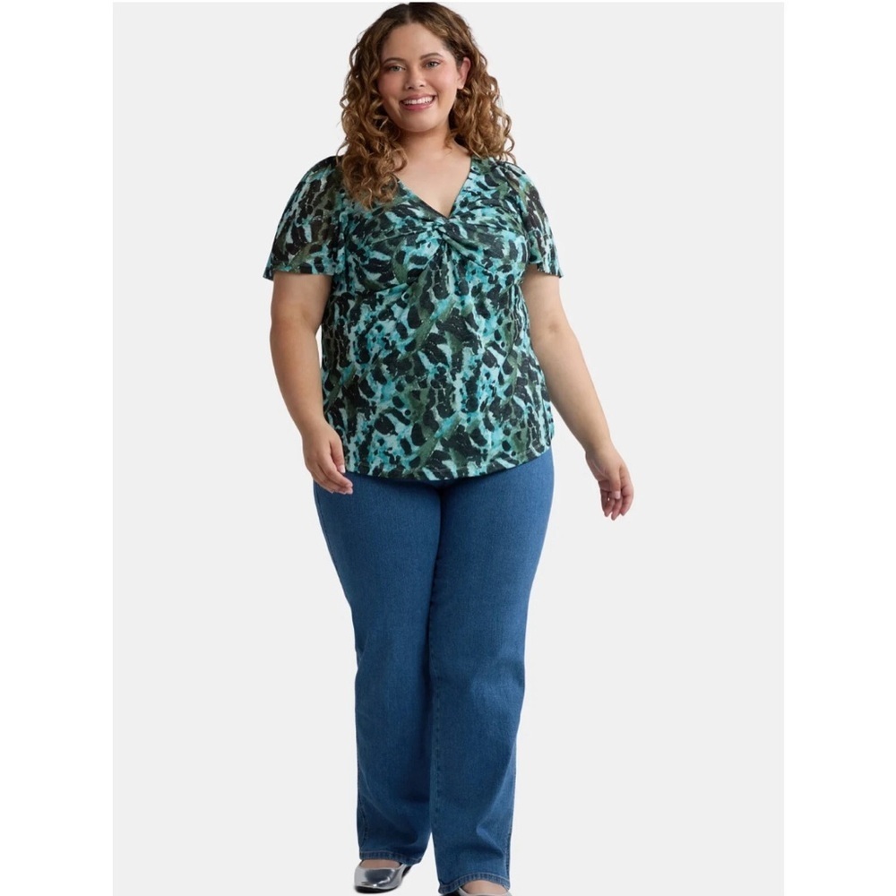 Terra & Sky Women’s Plus Twist Front Mesh Top with Short Sleeves, Size 1X - Picture 3 of 5